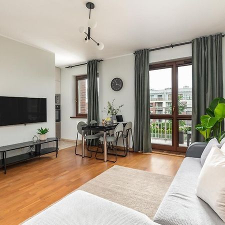 Ts New Town Stay Comfy & Roomy Szczecin Ngoại thất bức ảnh